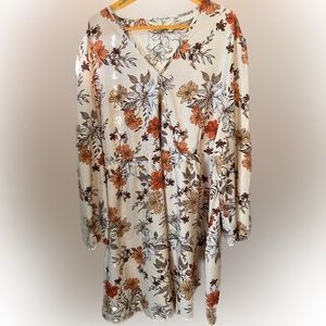 Brand New Without Tags Curve Plus Size Long Sleeve Floral Dress
